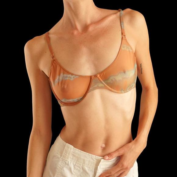Skims Jelly Sheer Underwire Scoop Bra - Picture 3 of 4